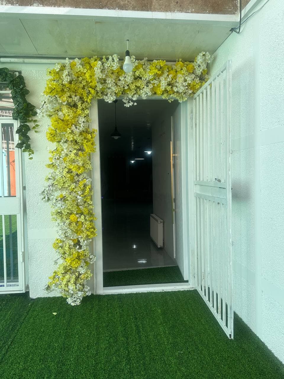 دبستان دخترانه غیردولتی گلهای بهشت