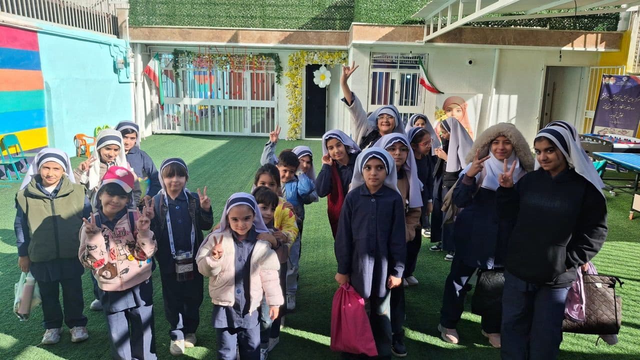 دبستان دخترانه غیردولتی گلهای بهشت